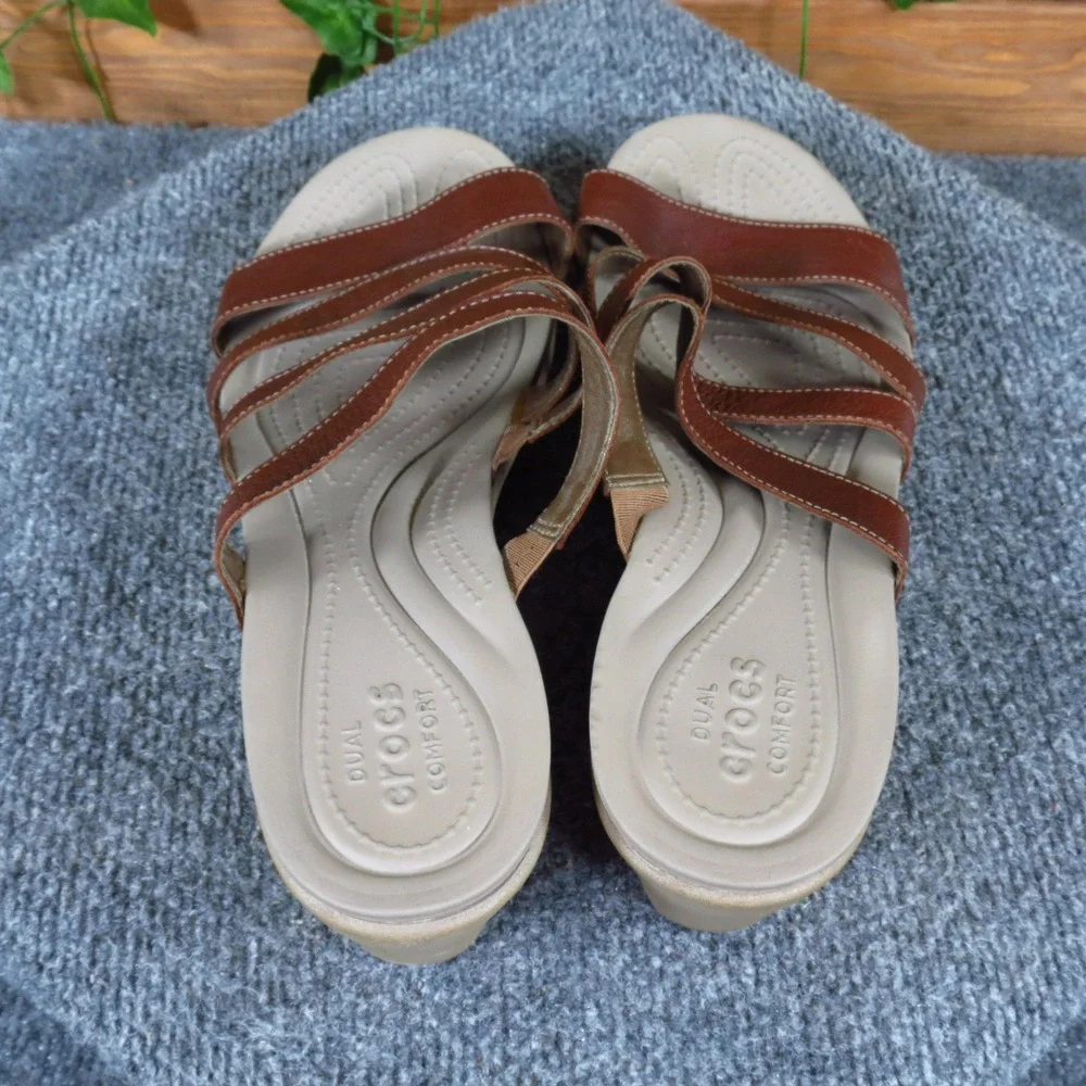 Crocs Leigh-Ann Women Wedge Sandal Size 11 Comfort Dress Brown Leather Strappy